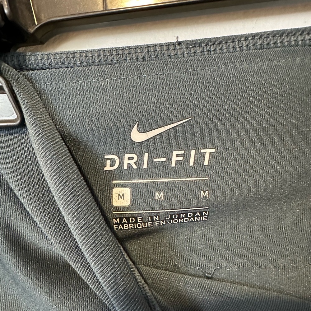 Nike Greenish/Blue Leggings Athletic Wear - Picture 3 of 3